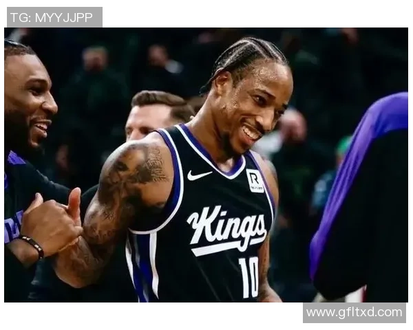 德马尔德罗赞的篮球之路:从潜力新星到NBA明星的蜕变历程 德马尔德罗赞的篮球之路:从潜力新星到NBA明星的蜕变历程