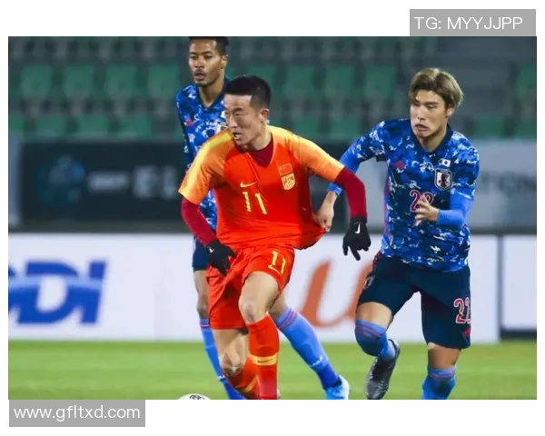 恒大与申花激战正酣比分悬念不断引发球迷热议